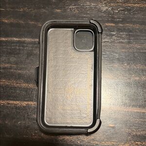 OtterBox Black Rugged Protective Phone Case Defender Pro iPhone 13